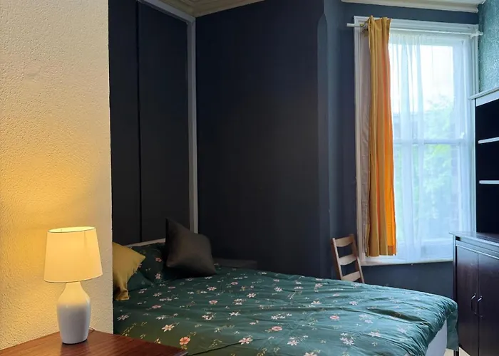 Parkend Family Room Stays